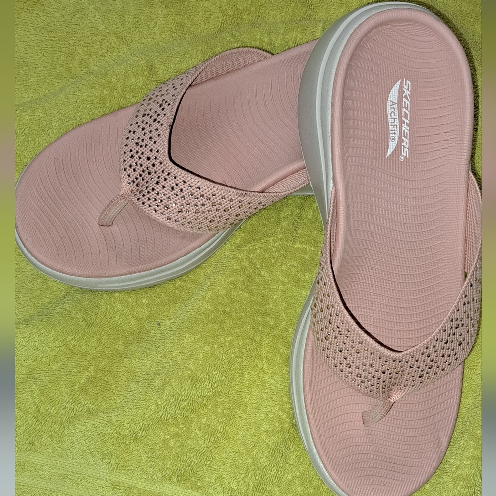 Skechers Pink Sandals Flexible Comfort